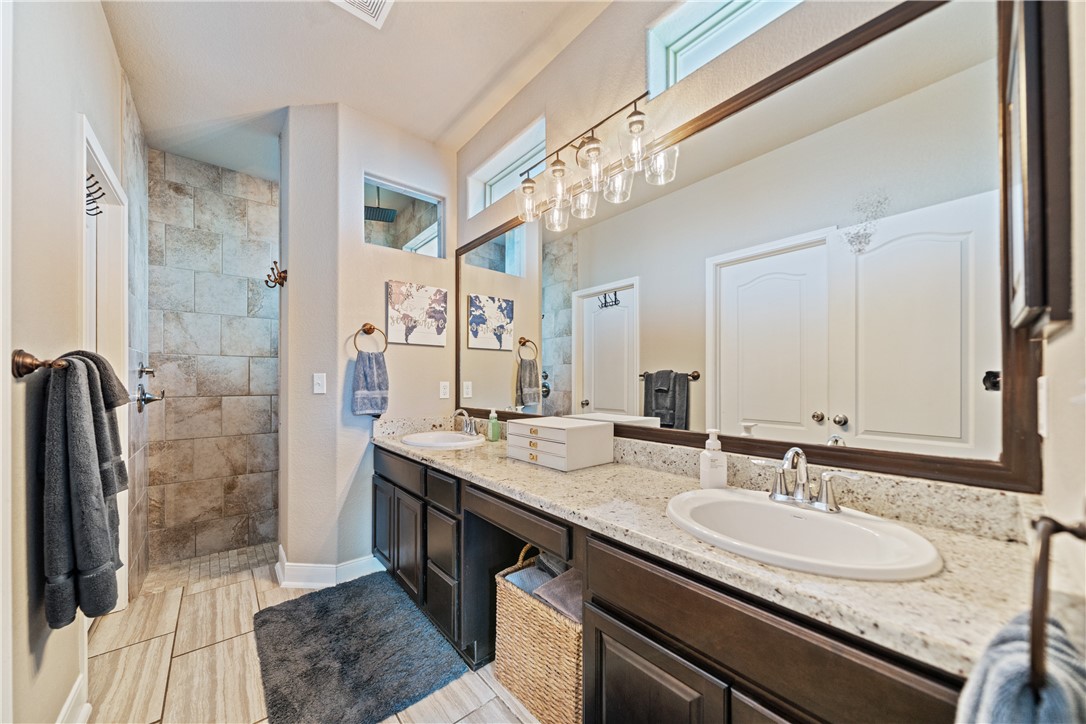 8038 Calgary Drive Corpus Christi TX 78414