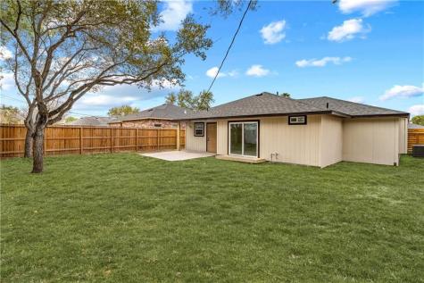 2442 Bevecrest Drive Corpus Christi TX 78415