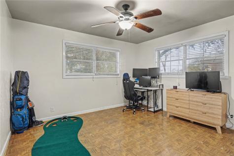 708 E Main Street Sinton TX 78387