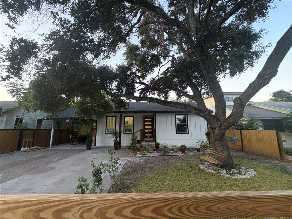 2126 Harriett Drive Corpus Christi TX 78416