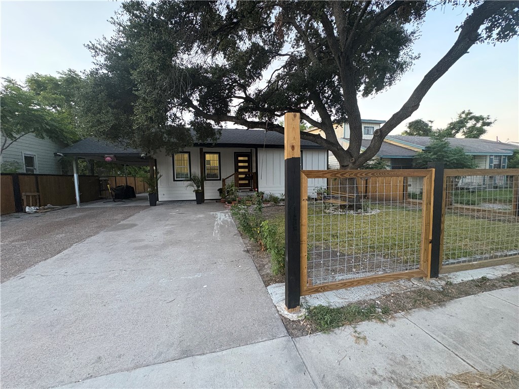 2126 Harriett Drive Corpus Christi TX 78416