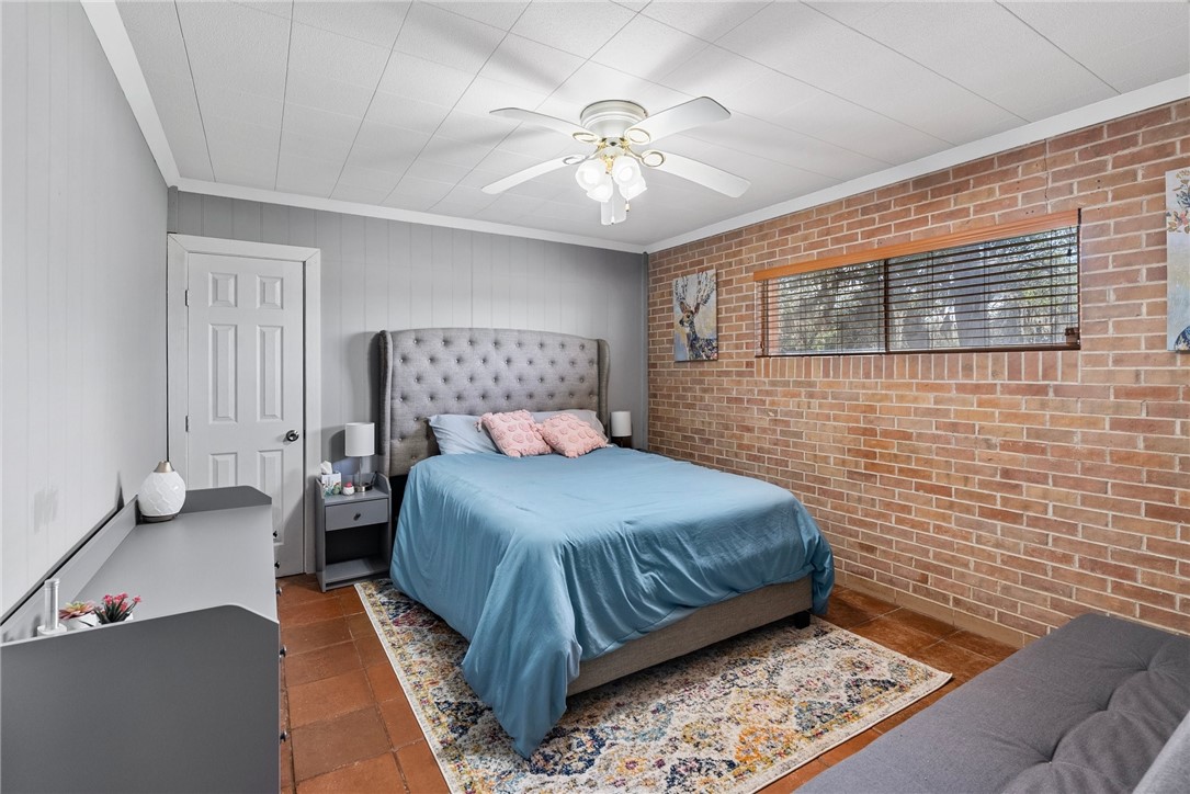 180 Freeman Circle George West TX 78022