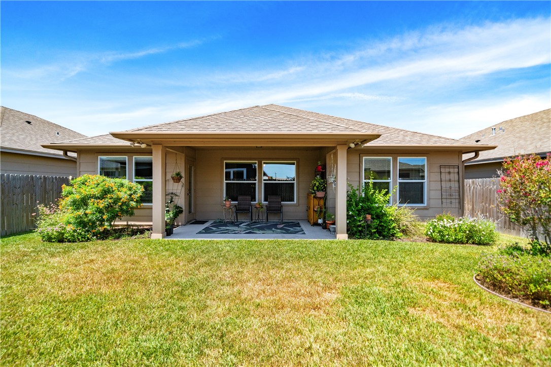 2210 Spoonbill Drive Corpus Christi TX 78414