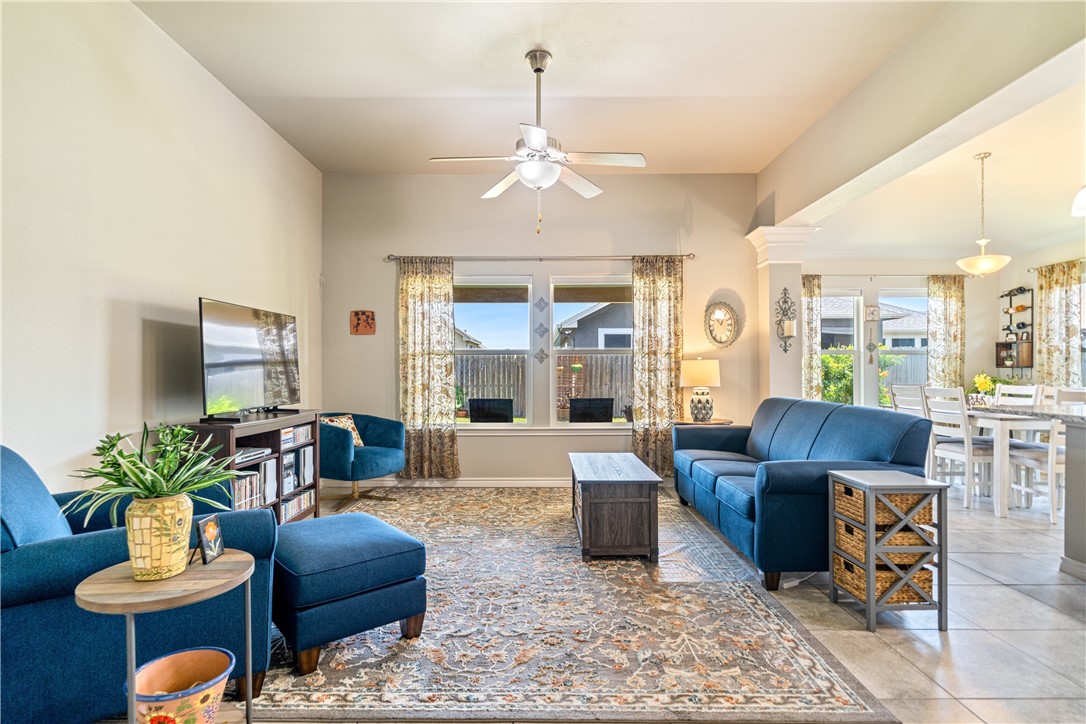 2210 Spoonbill Drive Corpus Christi TX 78414