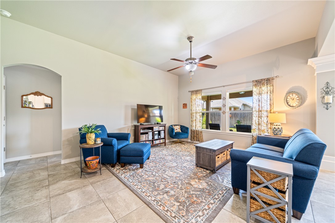 2210 Spoonbill Drive Corpus Christi TX 78414