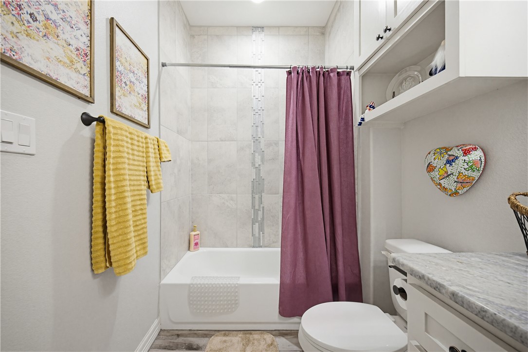 2518 Pacific View Corpus Christi TX 78415