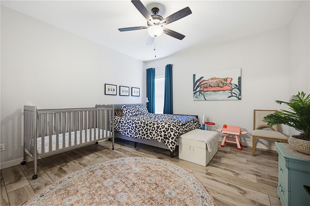 2518 Pacific View Corpus Christi TX 78415