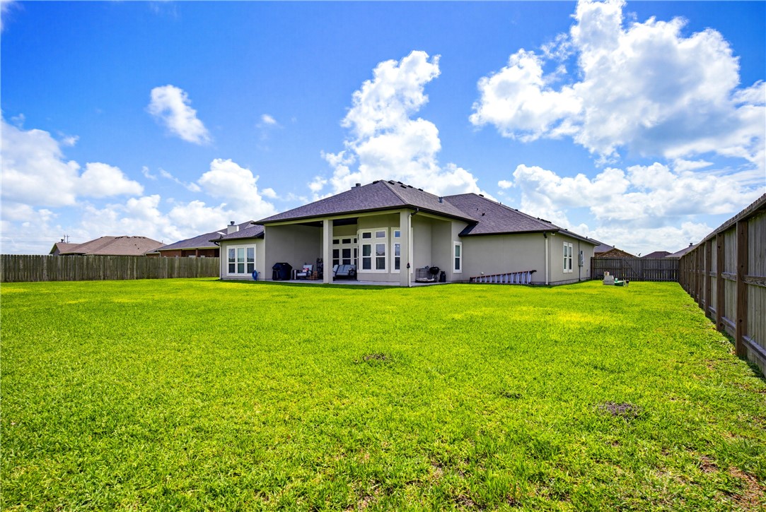 2518 Pacific View Corpus Christi TX 78415