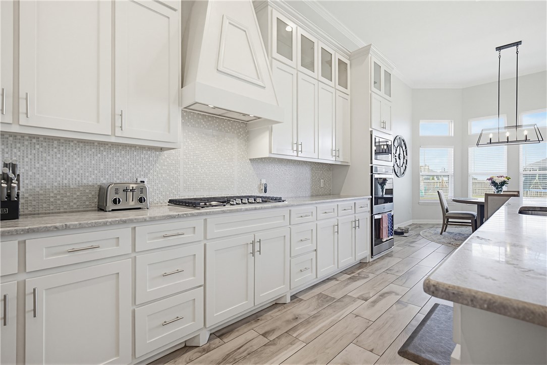 2518 Pacific View Corpus Christi TX 78415