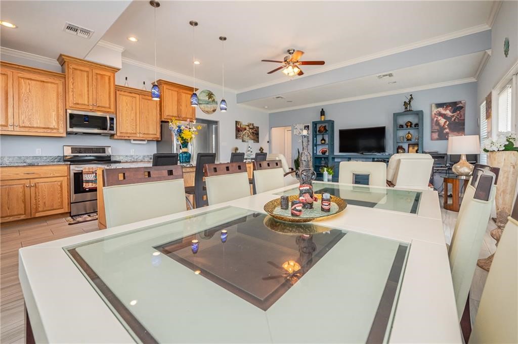 21 Bahama St S Rockport TX 78382