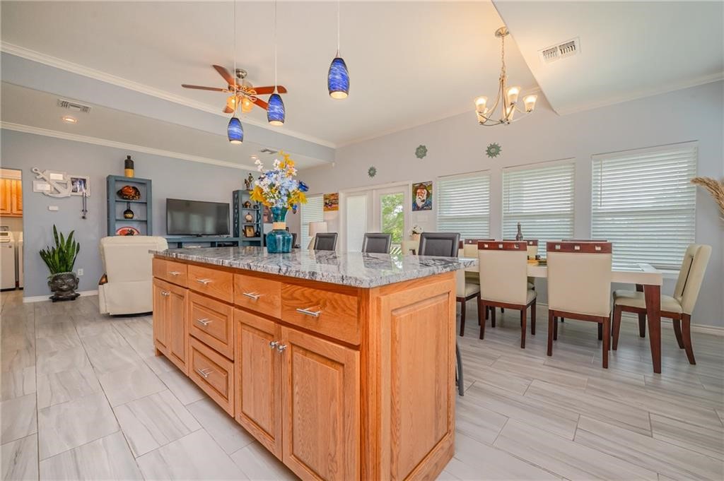 21 Bahama St S Rockport TX 78382