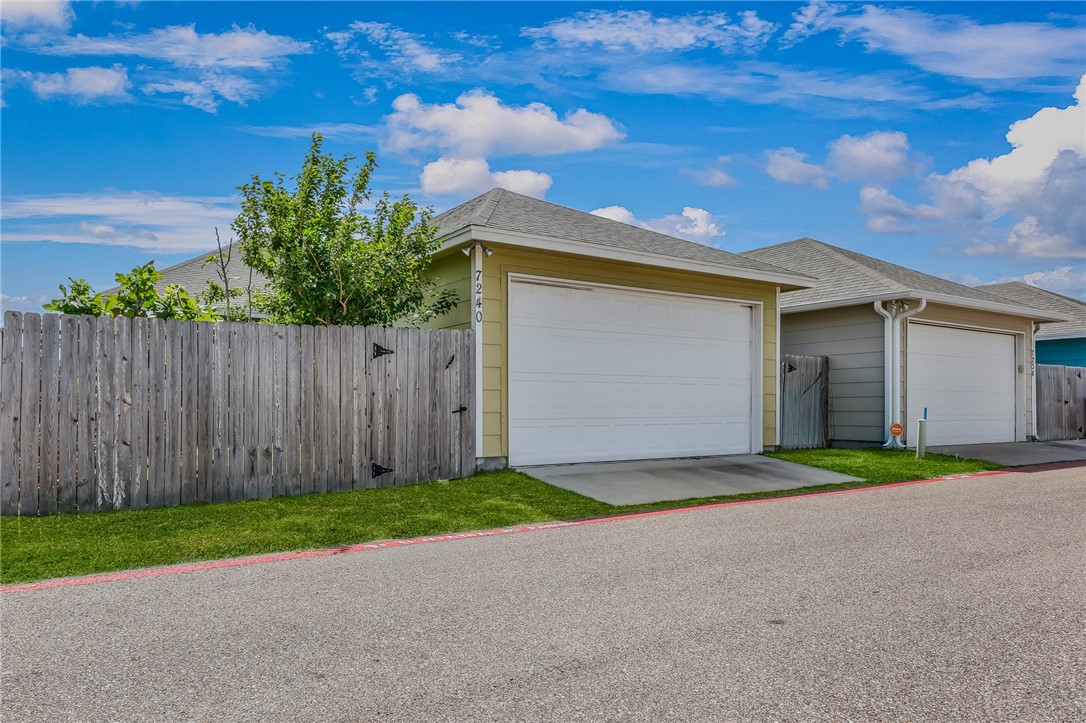 7240 Vanessa Corpus Christi TX 78414