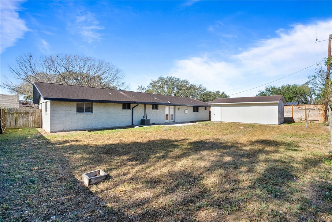 11134 Forest Hill Corpus Christi TX 78410