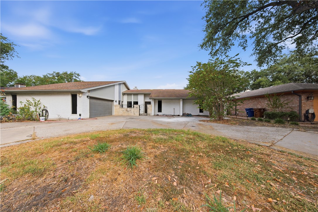 4325 Wood River Drive Corpus Christi TX 78410