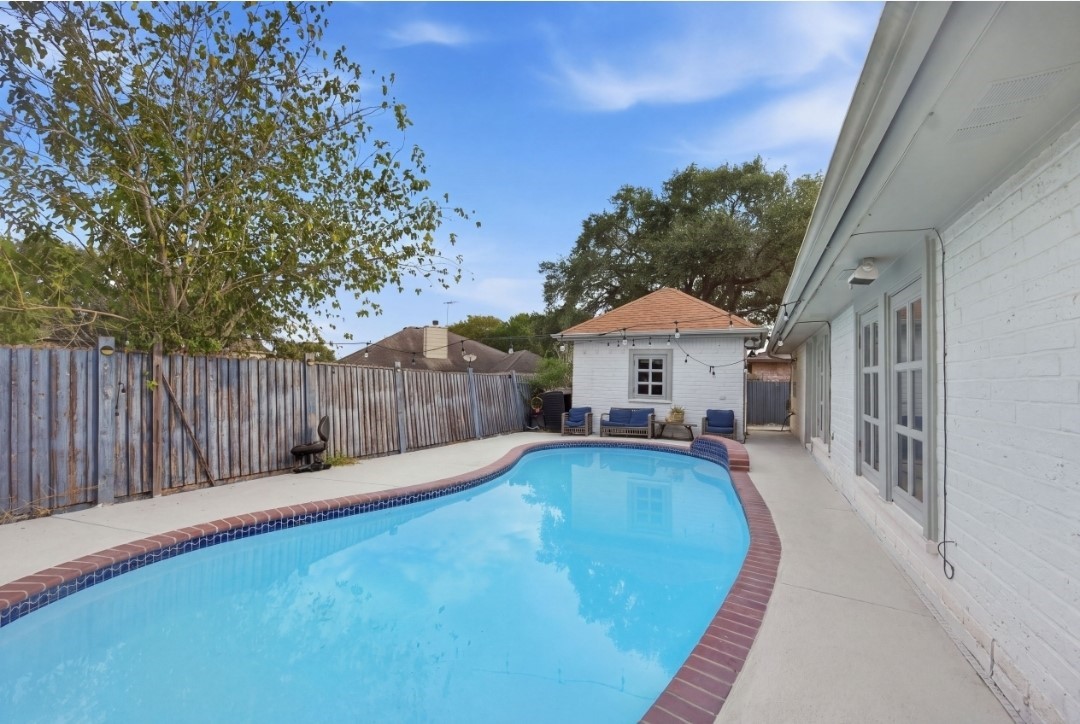 4325 Wood River Drive Corpus Christi TX 78410