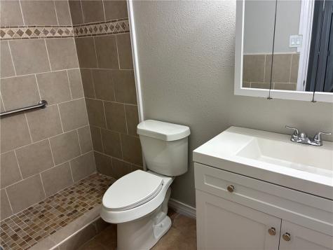4925 Waterfall Corpus Christi TX 78416