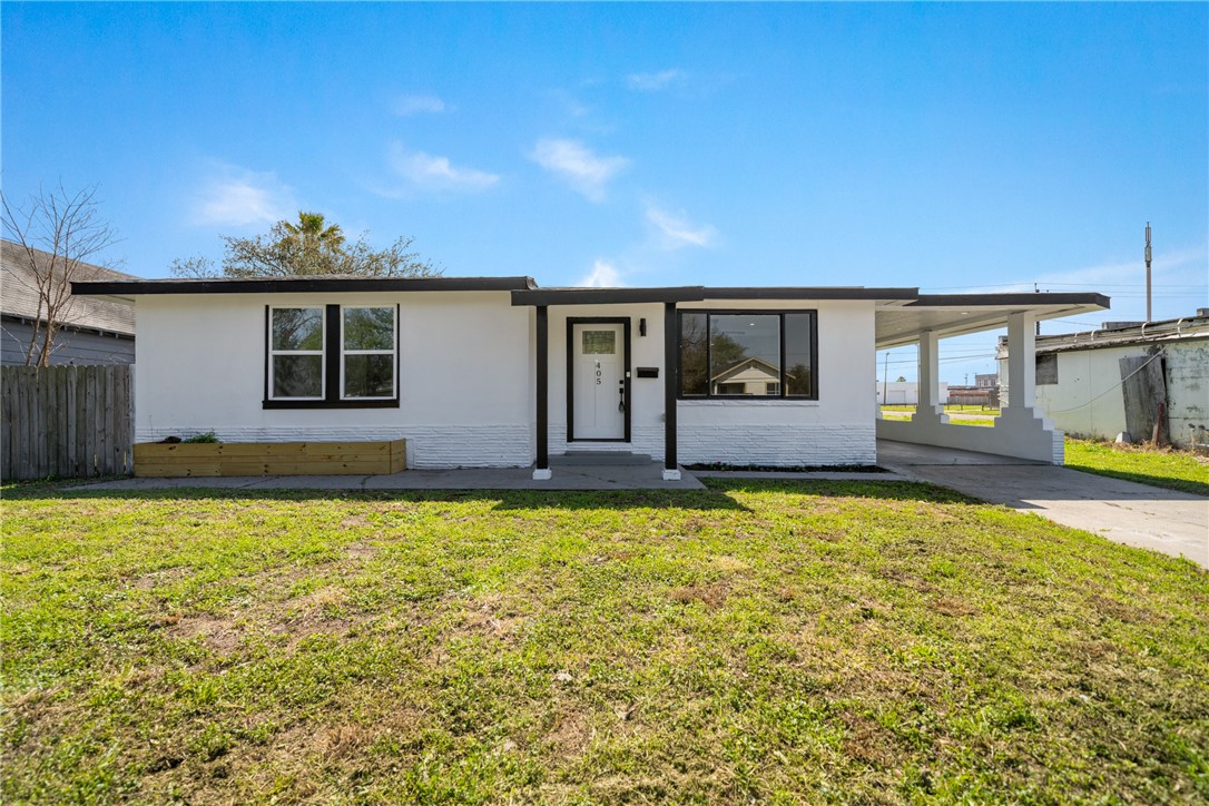 405 E Henrietta Avenue Kingsville TX 78363
