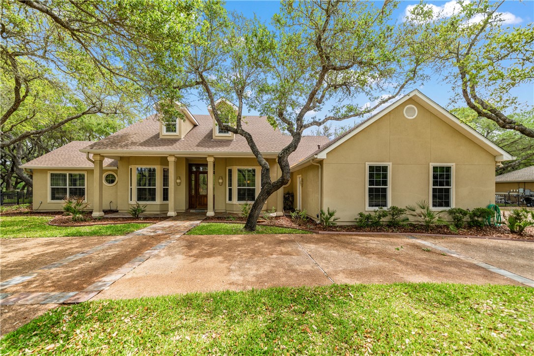 414 Olympic Drive Rockport TX 78382