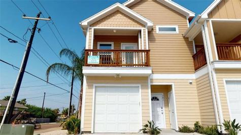 1813 S 11th Street 101 Port Aransas TX 78373