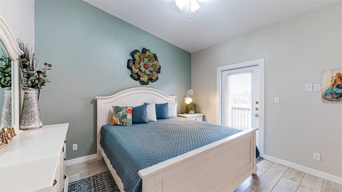 1813 S 11th Street 101 Port Aransas TX 78373