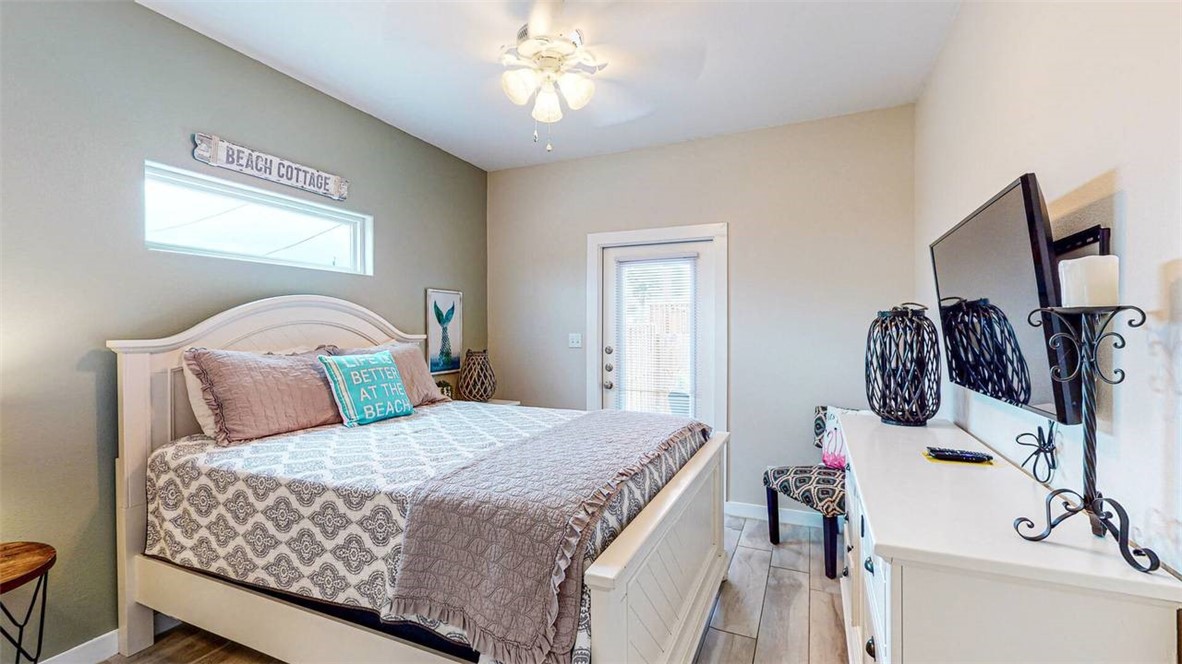 1813 S 11th Street 101 Port Aransas TX 78373