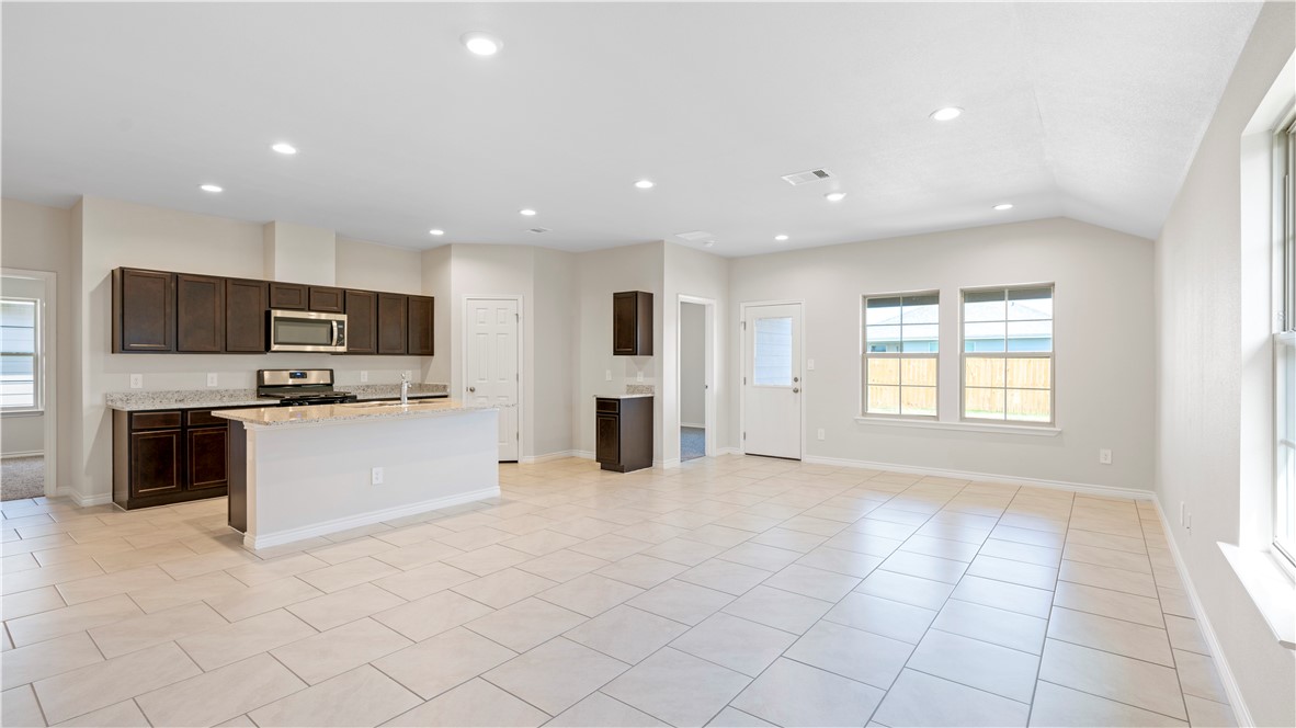 2673 Eltonne Garden Drive Corpus Christi TX 78415