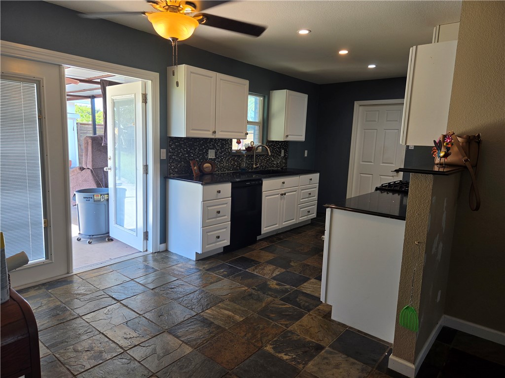 321 Juniper Drive Corpus Christi TX 78418
