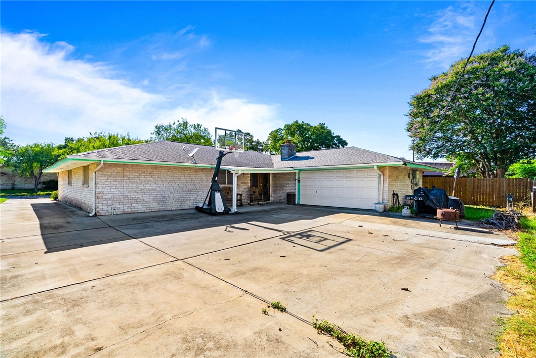 1030 Pyramid Drive Corpus Christi TX 78412