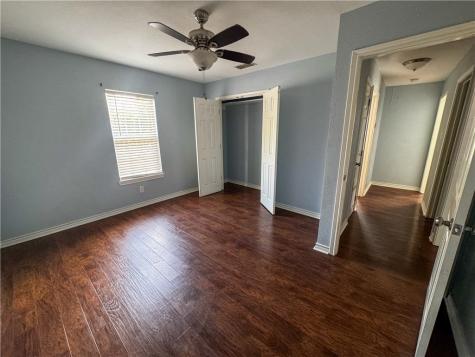 702 Jefferson Street Alice TX 78332