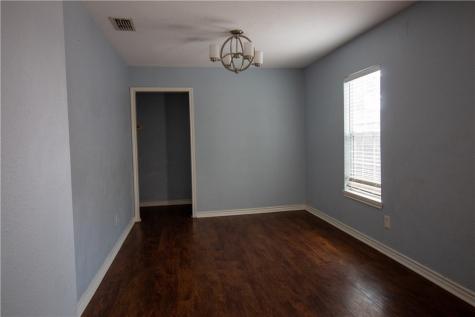 702 Jefferson Street Alice TX 78332