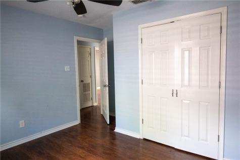 702 Jefferson Street Alice TX 78332