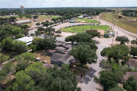 702 Jefferson Street Alice TX 78332