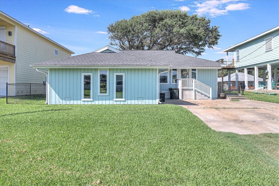 229 Starboard Avenue Rockport TX 78382