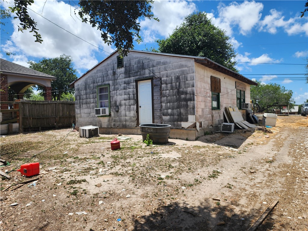4518 Hart Road Corpus Christi TX 78410