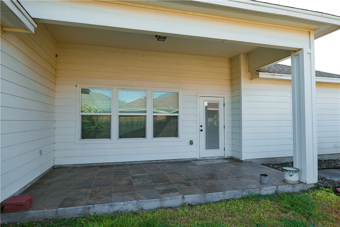 6734 Battery Park Court Corpus Christi TX 78414