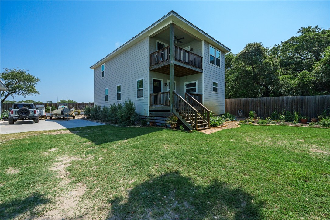 710 E First Rockport TX 78382