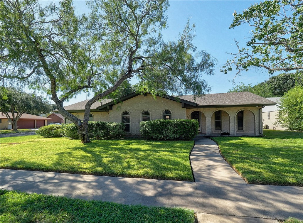 212 Terlingua Drive Portland TX 78374