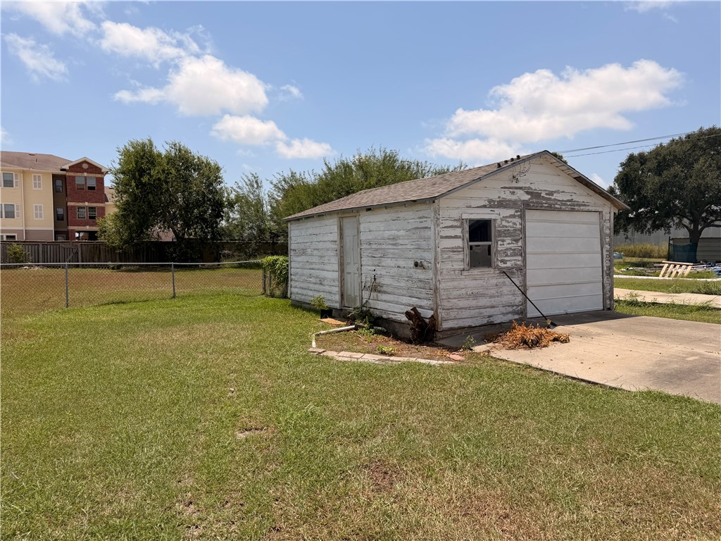 1402 Woodlawn Drive Corpus Christi TX 78412