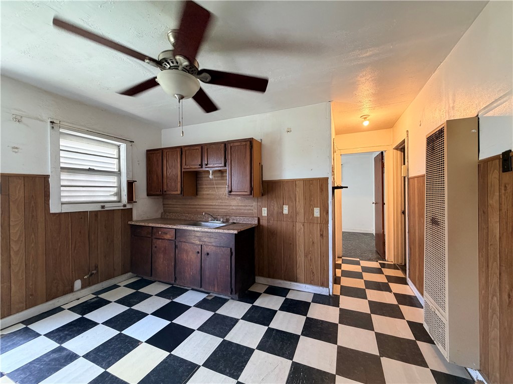1402 Woodlawn Drive Corpus Christi TX 78412
