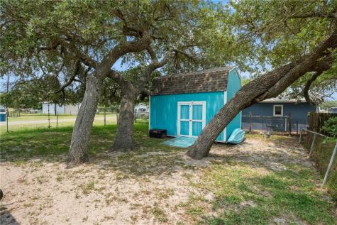 627 S Fuqua Street Rockport TX 78382