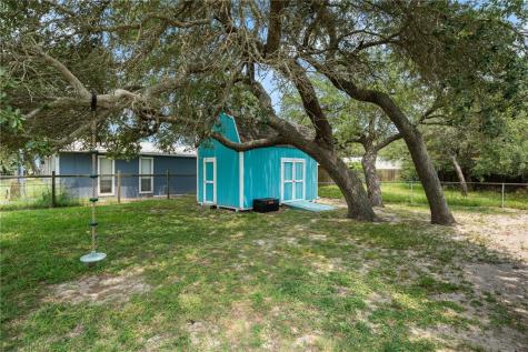 627 S Fuqua Street Rockport TX 78382