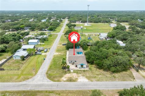 627 S Fuqua Street Rockport TX 78382