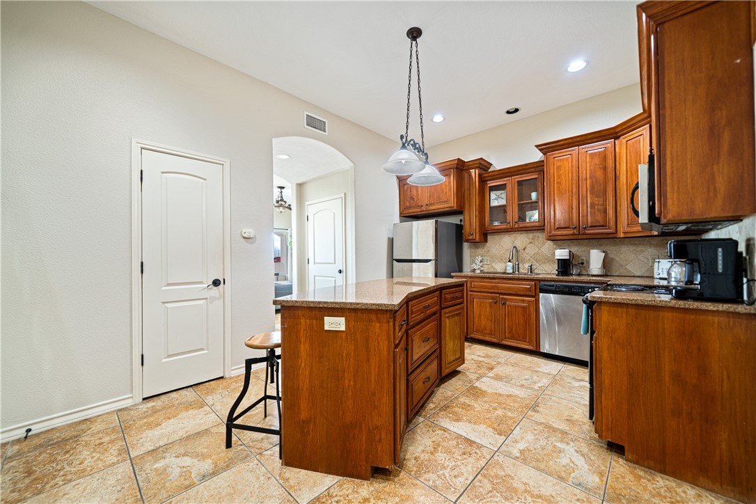 14334 Cruiser Street 106 Corpus Christi TX 78418