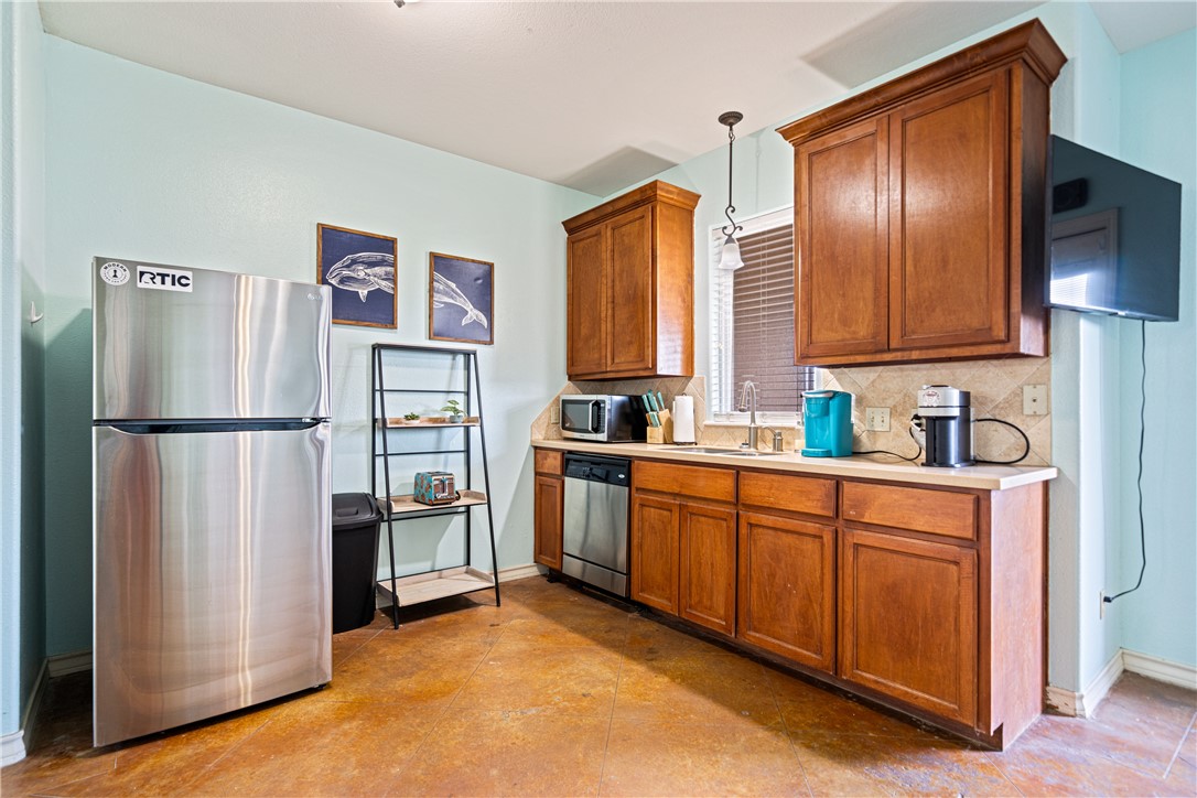14334 Cruiser Street 106 Corpus Christi TX 78418