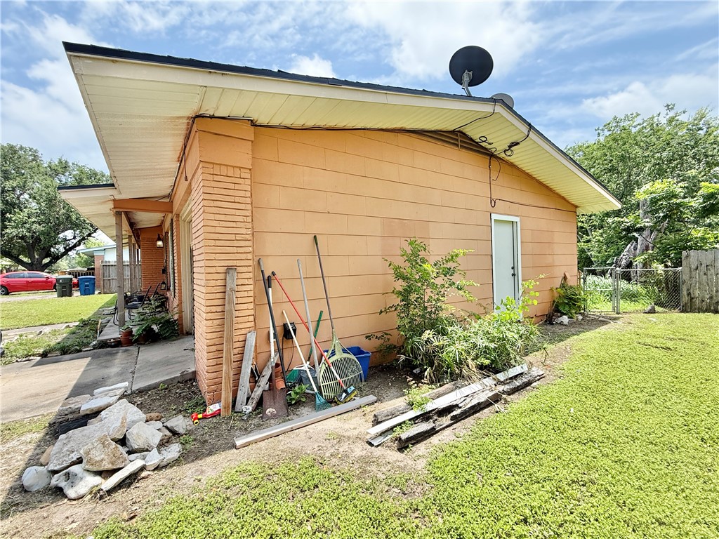 3209 Casa Blanca Drive Corpus Christi TX 78411