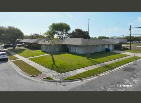 302 Frio Drive Portland TX 78374