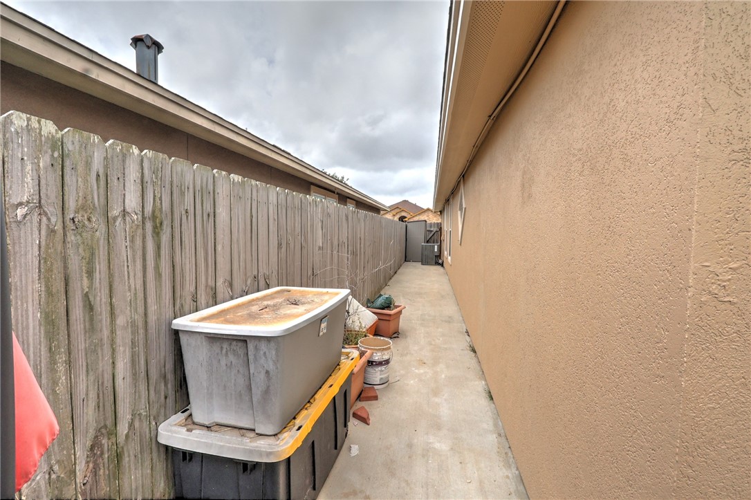 3814 Truxton Drive Corpus Christi TX 78414