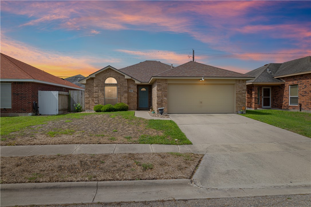 6829 Blue Skyway Drive Corpus Christi TX 78414