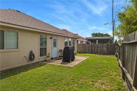 6829 Blue Skyway Drive Corpus Christi TX 78414