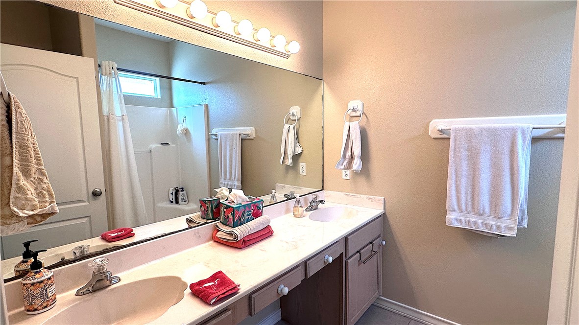 14901 Windward Drive 104 Corpus Christi TX 78418